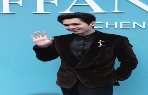 孟子义表示自知是一个人走向成功的关键只有了解自己的优点和不足才能更好地发挥自己的潜力实现自己的价值暂
